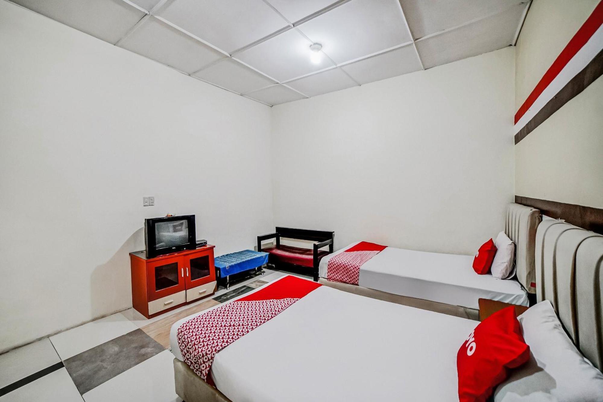 Oyo 90980 Al Karim Syariah Hotel Tanjungbalai Eksteriør billede