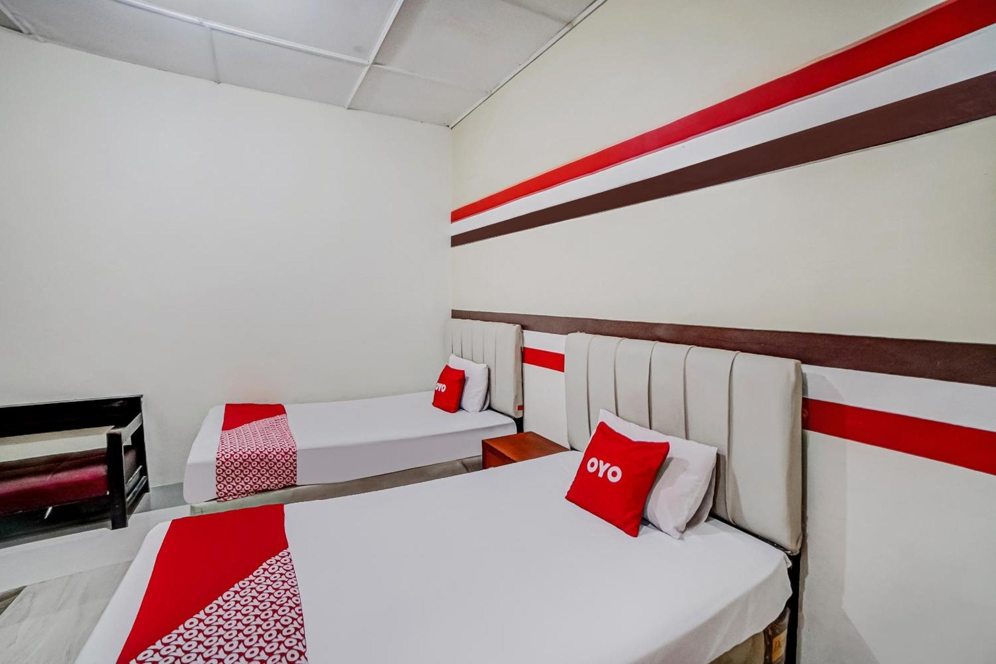 Oyo 90980 Al Karim Syariah Hotel Tanjungbalai Eksteriør billede